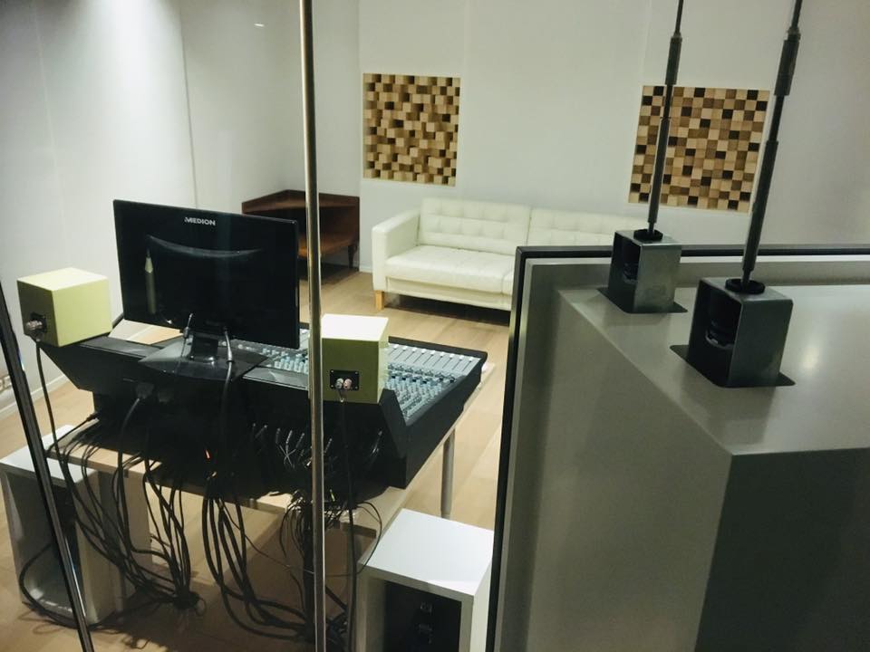 control room Barefoot studio