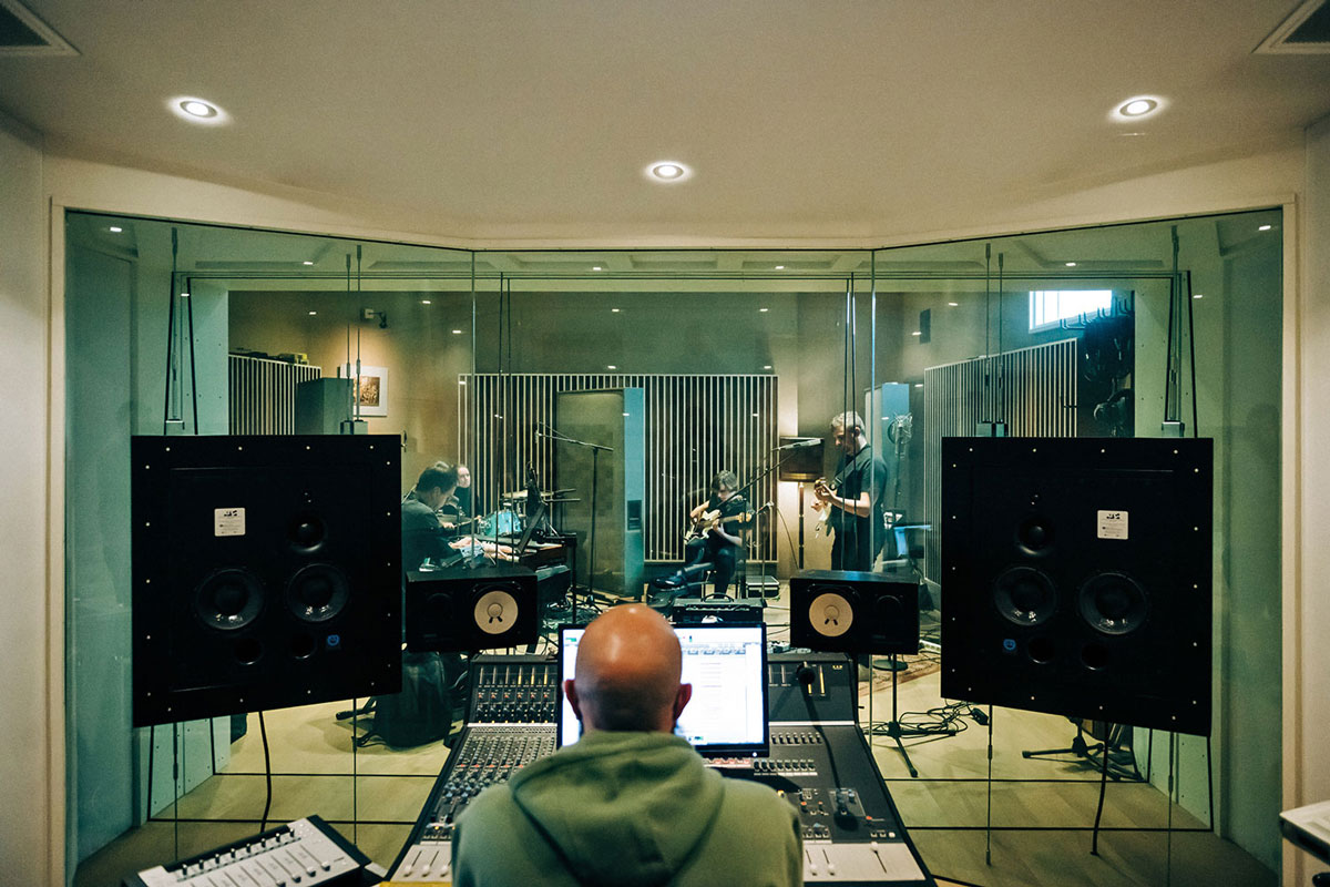 control room Barefoot studio